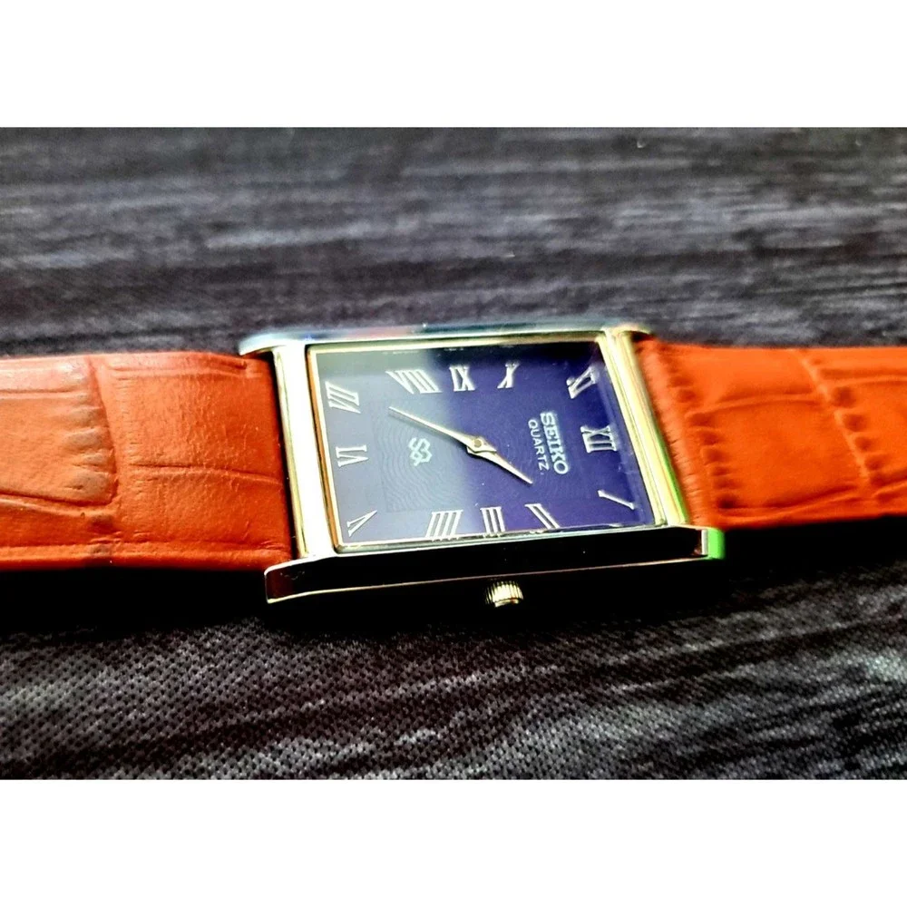 *RARE NOS Seiko Men‎ Tank Rectangular Blue Dial Leather band Dress Watch B…